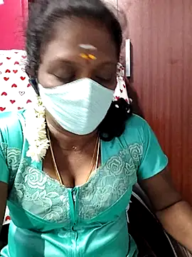 Snapshot of umashreetamil chatting on 29, 3, 2026 umashreetamil online show from 29, 3, 2026