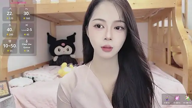 Snapshot of Sue101010 chatting on 22, 9, 2025 Sue101010 online show from 22, 9, 2025