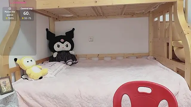 Snapshot of Sue101010 chatting on 28, 9, 2025 Sue101010 online show from 28, 9, 2025