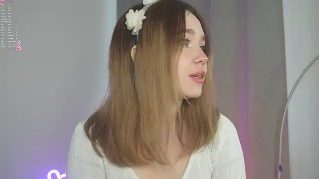 Snapshot of Lina_Glow chatting on 20, 9, 2025 Lina Glow online show from 20, 9, 2025