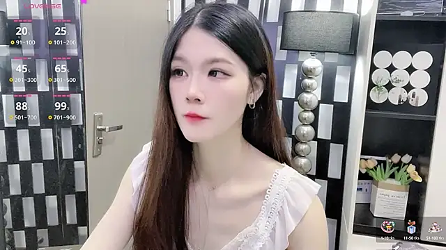 Yueyue-MM online show from 22, 10, 2025