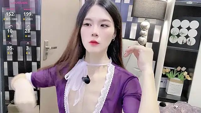 Yueyue-MM online show from 14, 11, 2025