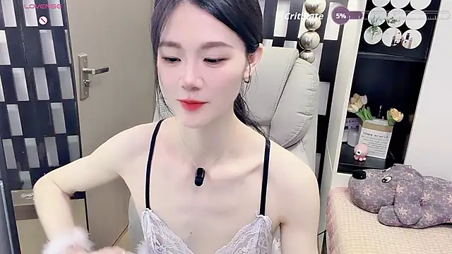 Snapshot of Yueyue-MM chatting on 13, 6, 2026 Yueyue-MM online show from 13, 6, 2026