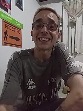 dinho carioca online show from 20, 4, 2026