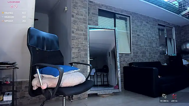  SARAI DUPONT online show from 21, 4, 2026