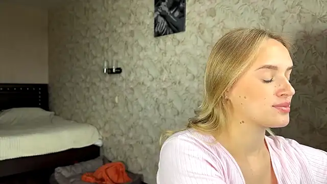 ElisabetLorney online show from 20, 9, 2025