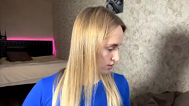 ElisabetLorney online show from 18, 11, 2025