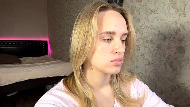 ElisabetLorney online show from 21, 11, 2025