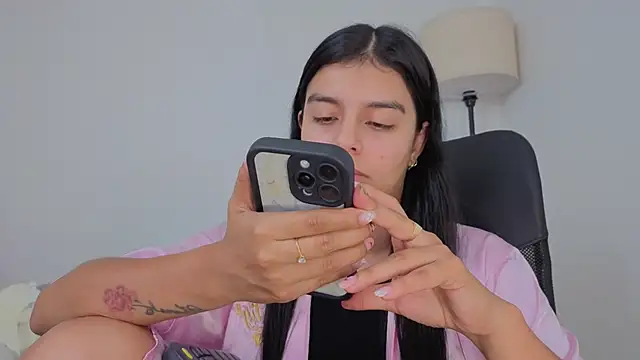 valerihouse online show from 8, 10, 2025