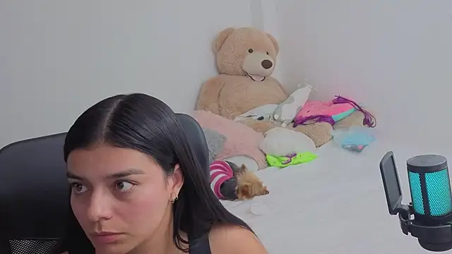 valerihouse online show from 13, 3, 2026