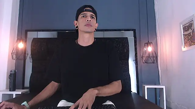 Franvill Trato online show from 8, 10, 2025