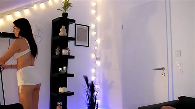 SophieFleur online show from 15, 10, 2025