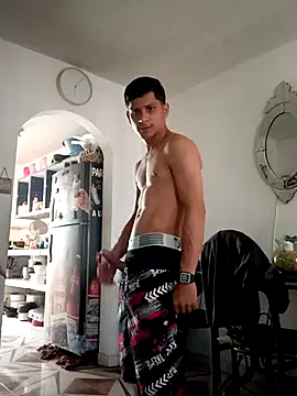 Snapshot of hechizo777 chatting on 17, 12, 2025 hechizo777 online show from 17, 12, 2025