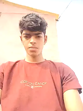 monster 33 online show from 28, 10, 2025