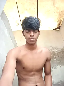 monster 33 online show from 4, 11, 2025