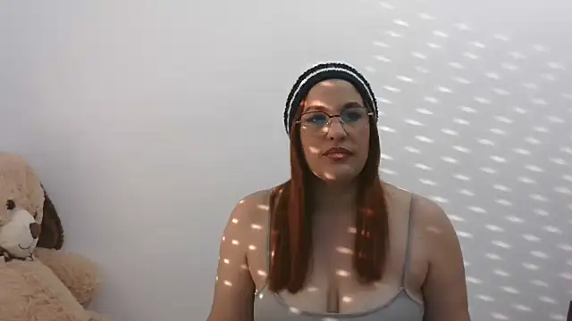 Snapshot of Cuquita83 chatting on 18, 12, 2024 Cuquita83 online show from 18, 12, 2024