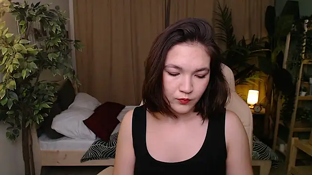 Halle Berrry online show from 11, 11, 2025