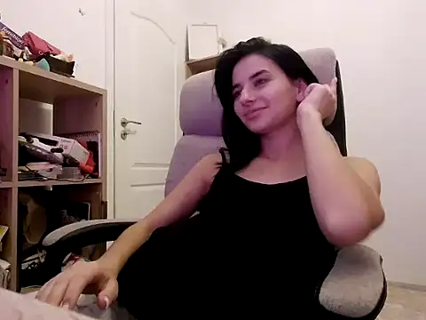 Hot Bruny online show from 14, 11, 2025