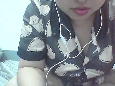 Snapshot of DonnaBae chatting on 22, 9, 2025 DonnaBae online show from 22, 9, 2025
