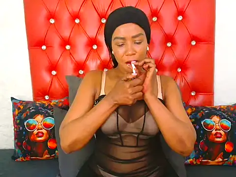 GaggingQueen32 online show from 22, 9, 2025