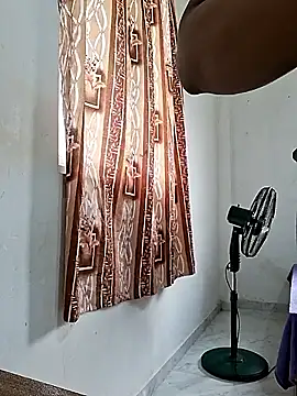 BeautyGirl sara online show from 5, 3, 2026