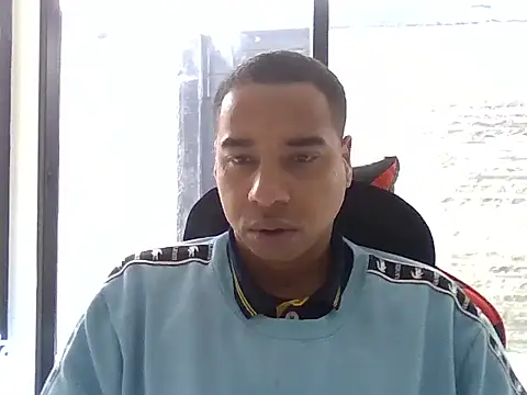 JUNINHOLEKE online show from 9, 9, 2025