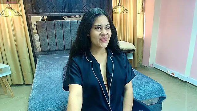 Honey Love   online show from 9, 9, 2025