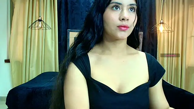 Honey Love   online show from 30, 9, 2025