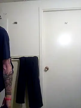 jizzyglizzy92 online show from 22, 2, 2026