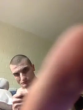 jizzyglizzy92 online show from 13, 3, 2026