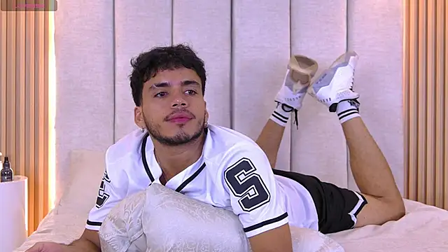 AlexanderJordan online show from 19, 10, 2025