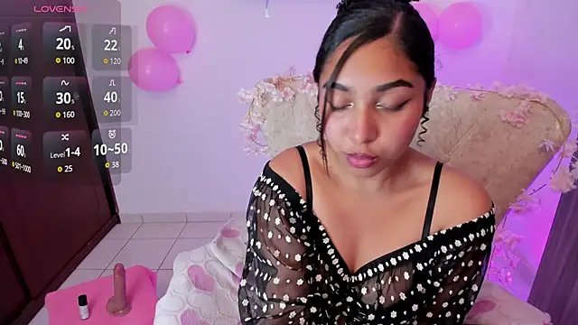 Snapshot of lily_evays_69 chatting on 19, 9, 2025 lily evays 69 online show from 19, 9, 2025