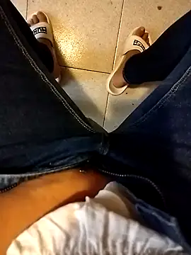 Snapshot of sirenyta33 chatting on 18, 9, 2025 sirenyta33 online show from 18, 9, 2025