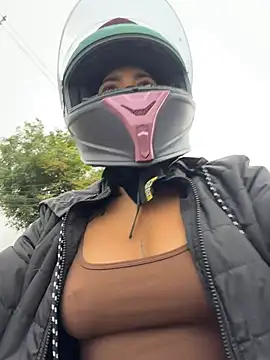 Snapshot of AlannaEvons chatting on 24, 2, 2026 AlannaEvons online show from 24, 2, 2026