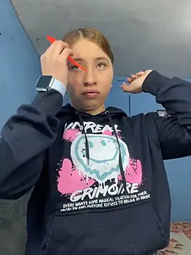 mia skys online show from 10, 2, 2026