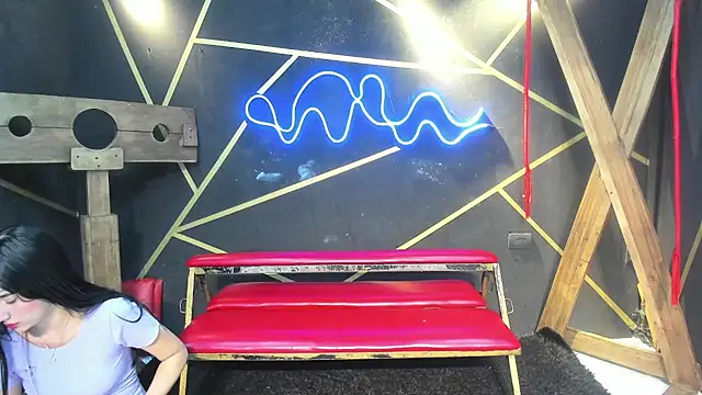 BDSM Vantablack   online show from 2, 3, 2026