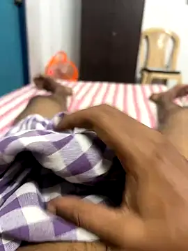 usermood2000 online show from 7, 10, 2025