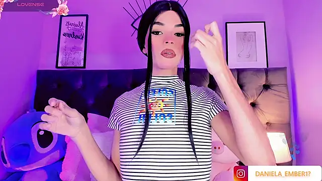 Amira Ember online show from 24, 7, 2026