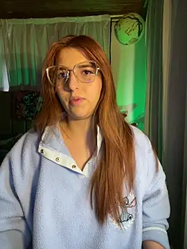 CoraVibes online show from 5, 2, 2026