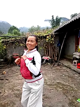 bany-xx online show from 10, 9, 2025