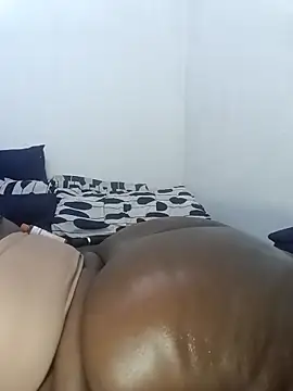 ASSQUEEN37Xx online show from 18, 4, 2026