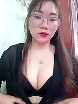 MyMy08 online show from 22, 12, 2025