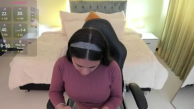 Camille Olsen  online show from 30, 10, 2025