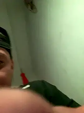 Snapshot of Jrivera22 chatting on 25, 11, 2025 Jrivera22 online show from 25, 11, 2025