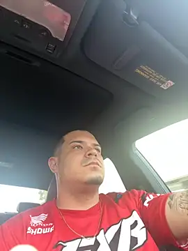 Snapshot of YadielPublic chatting on 10, 9, 2025 YadielPublic online show from 10, 9, 2025