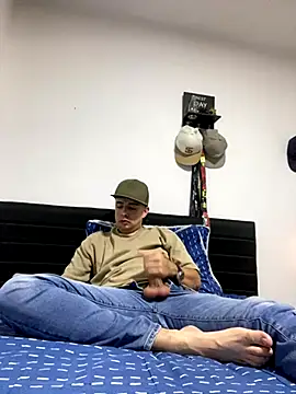 Jaguer2213 online show from 1, 11, 2025