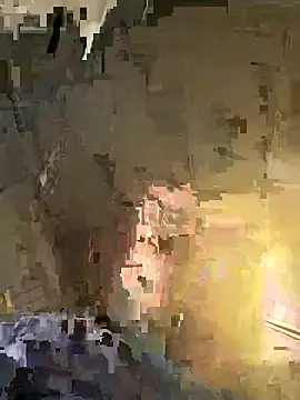 Snapshot of PapiRobert94 chatting on 8, 10, 2025 PapiRobert94 online show from 8, 10, 2025