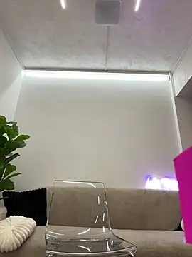 Angel  Vibe online show from 6, 4, 2026