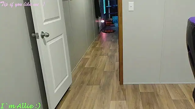 Allie Kat online show from 8, 3, 2026