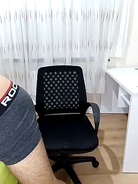 Ozi1910 online show from 6, 10, 2025